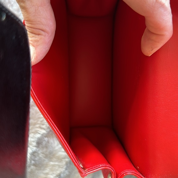 LOUIS VUITTON Monogram Vernis Spring Street Hand Bag Red - Picture 12 of 13